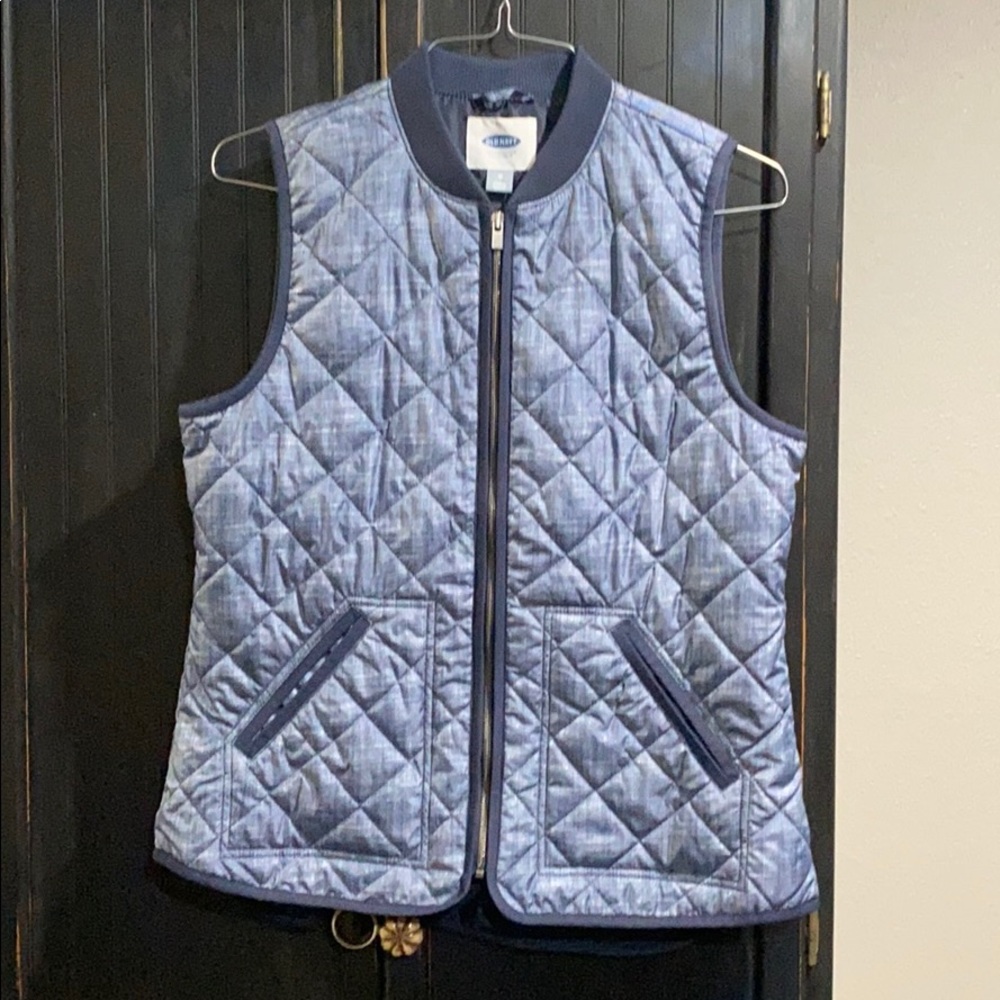 Old Navy Quilted Vest